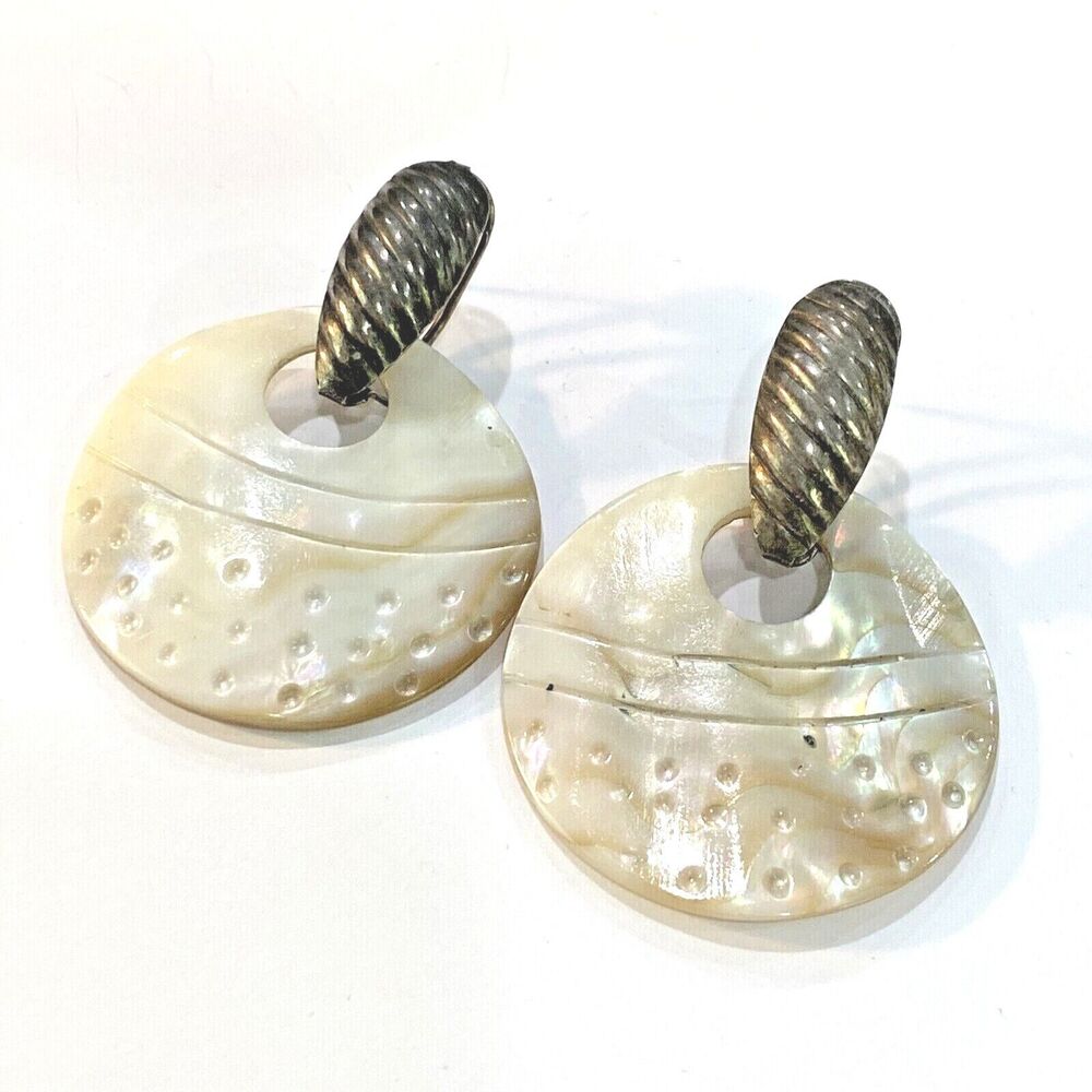 Vintage carved shell pierced earrings doorknocker style silvertone beachy Boho